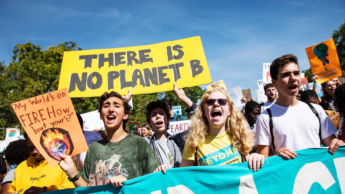 Activists gather in John Marshall Park for the Global Climate Strike protests in Washington, DC, on September 20, 2019. Samuel Corum/Getty Images